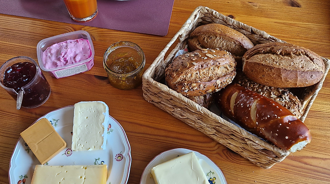 Klön-Frühstück auf dem Rockenhof