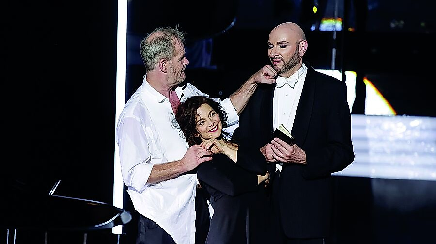 Spatz und Engel
                                - Daniel Große Boymann und Thomas Kahry