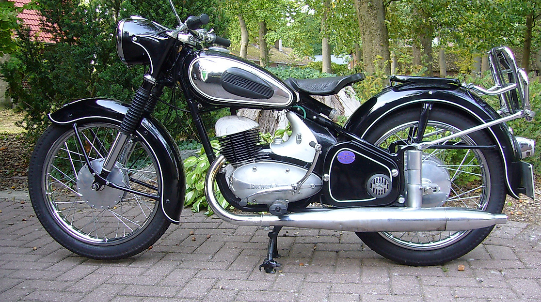 15. Schneverdinger Oldtimer-Ausstellung