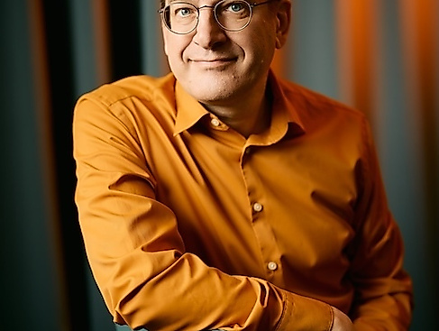 „Brückentage in Übergangsjacke"