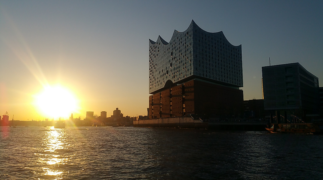 Hafen Hamburg Abendstimmung Sonnenuntergang DÄmmerung (2)