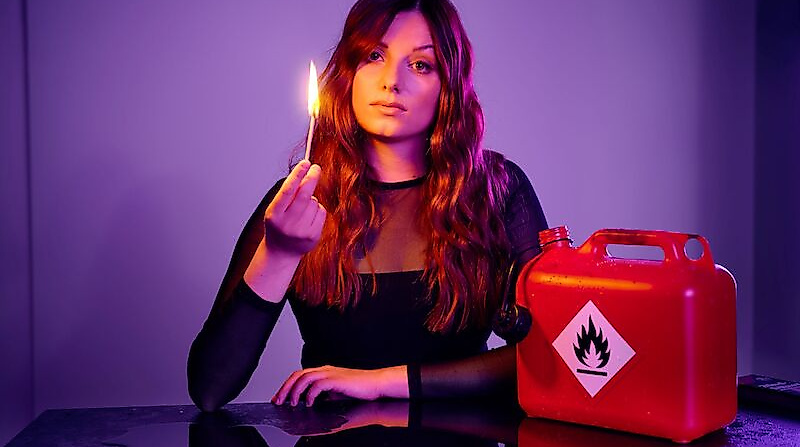 Lara Ermer - Leicht entflammbar