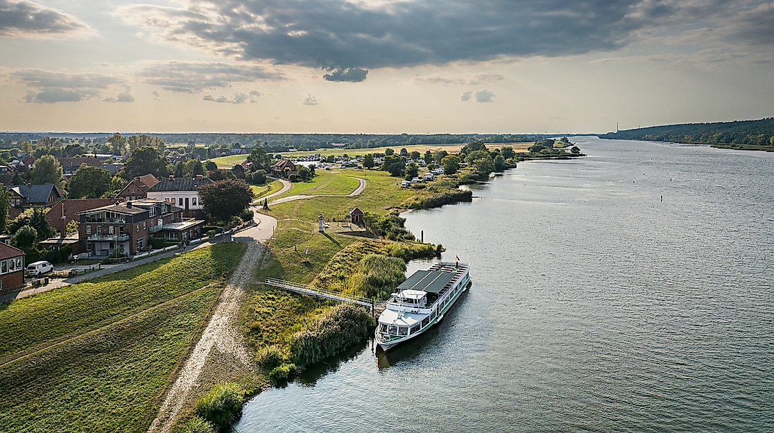 Schifffahrt zum Schiffshebewerk Scharnebeck mit 2-maliger Durchfahrt