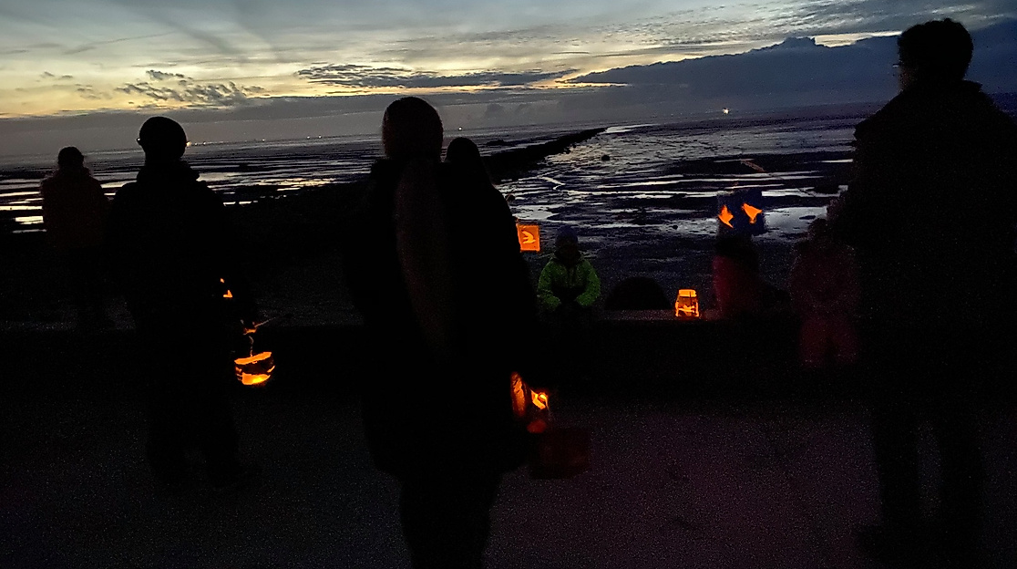 Zugvogel-Laternenumzug