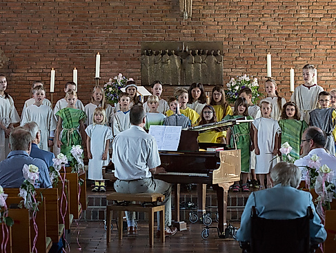 Familiengottesdienst mit Kindermusical "Bileam und seine gottesfürchtige Eselin"
