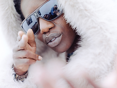 DIE P special guest: PIMF