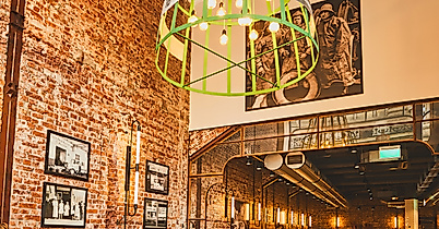 daniel-wischer_c-2018-thisisjulia-photography-4