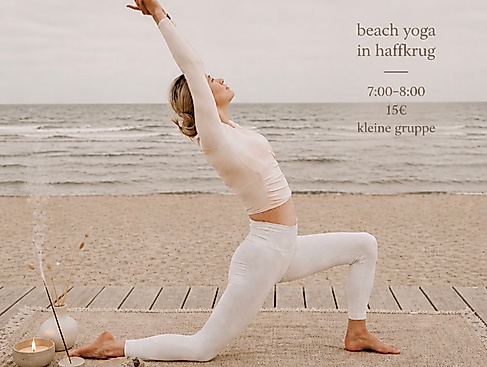 Yoga am Strand