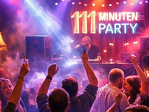 26-10-31 Triple Vibe Party ©Arndt KI