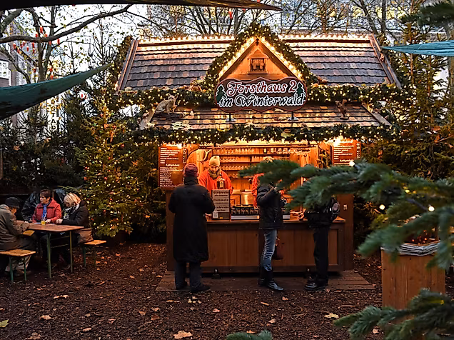 Weihnachtsmarkt am Gerhart-Hauptmann-Platz