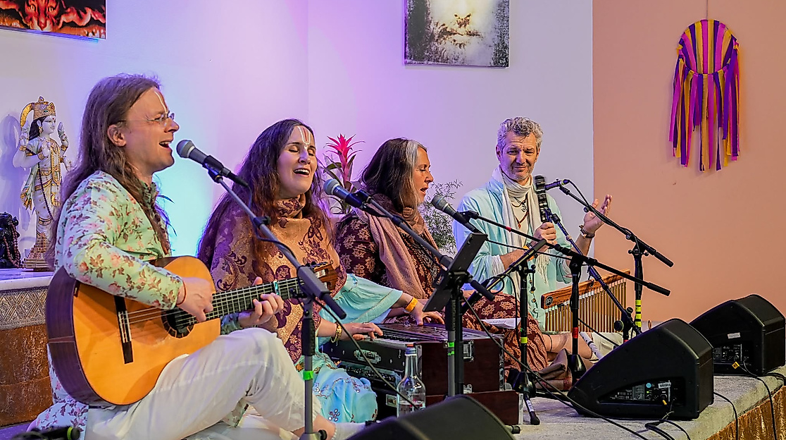 Main Act Abendkonzert: Kalyani &amp; Samuel feat. Erik