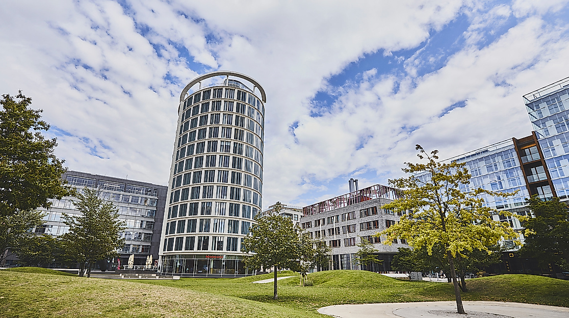 hafencity_magellanterrassen_c-2018-thisisjulia-photography-1