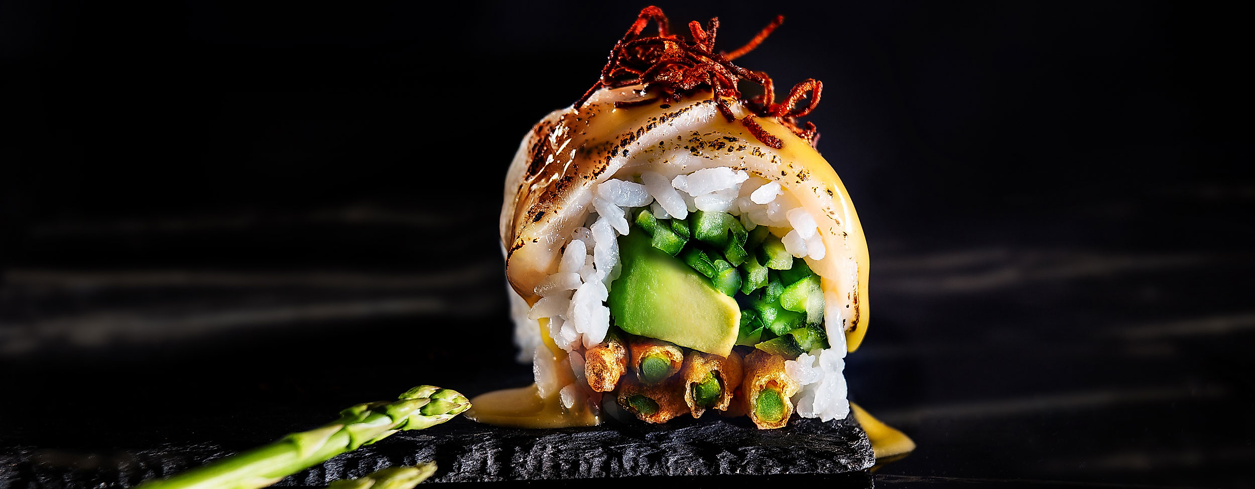 poi-8-tyo-tyo-2500x974