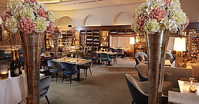 poi-the-dining-room-restaurant-empfang-klein-web-2500x1500