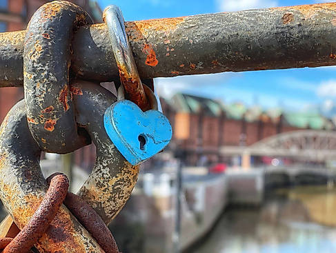 hamburg stadtführung, herz an brücke, Rosinenfischer