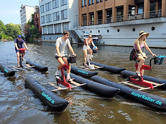 Alster-Radler--c--Lucas-Nöring
