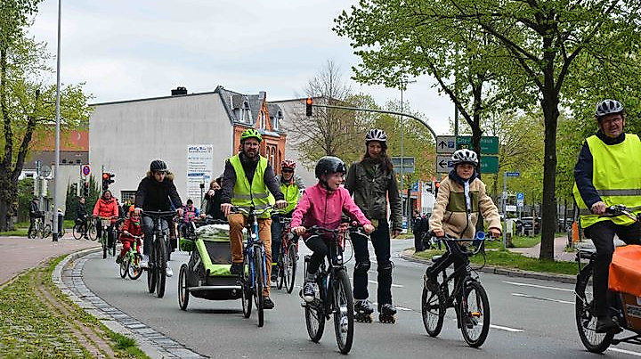 STADTRADELN Kidical Mass/Familien-Fahrrad-Demo