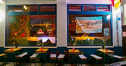 Exterior view Toom Peerstall