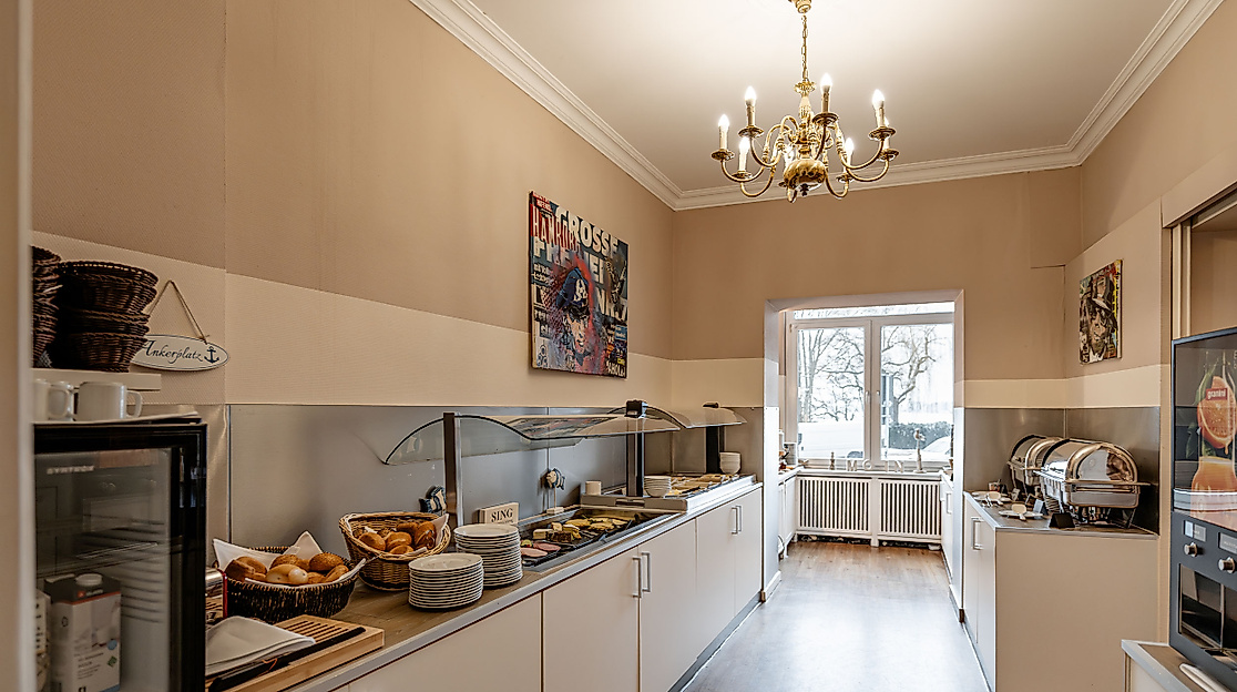 relexa hotel Bellevue Hamburg: Frühstück