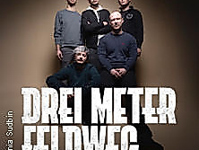 Drei Meter Feldweg