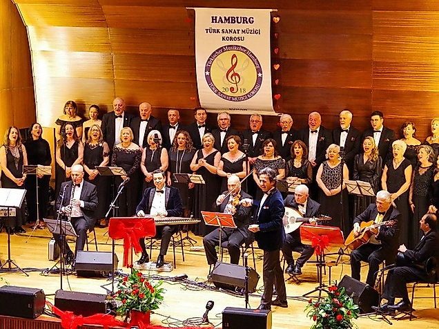 Türkischer Musik Chor Hamburg / Gökhan Sezen