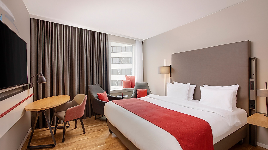 Hotel Holiday Inn Hamburg City Nord: Doppelzimmer Kingsizebed