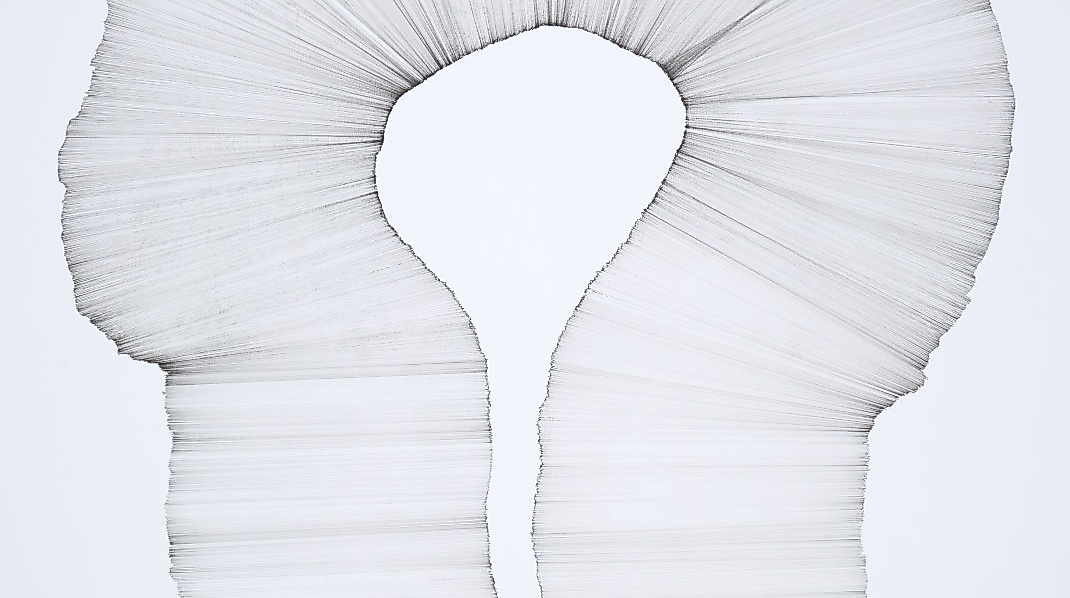 Frieder Falk, innen, 2025, Fineliner 0.05, Zeichenkarton 900 g/qm, 100 x 140 cm