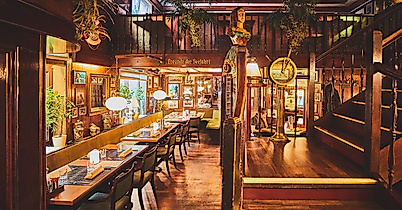 old-commercial-room_c-2018-thisisjulia-photography-1