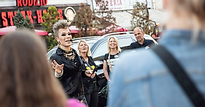 Veuve Noire bei ihrer Kieztour