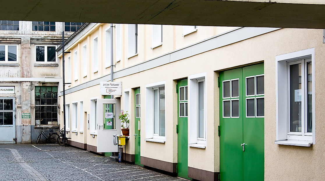 Frauenbildungszentrum Denk-T-Räume