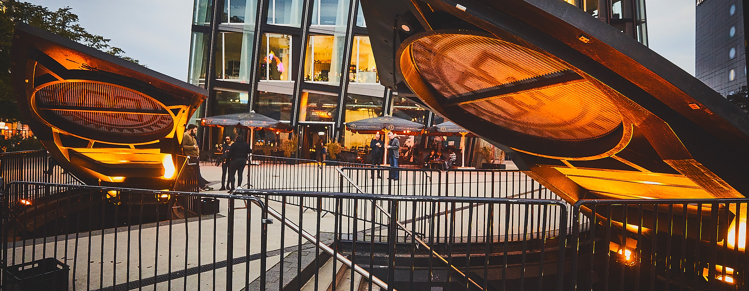 mojoclub_c-2018-thisisjulia-photography-4