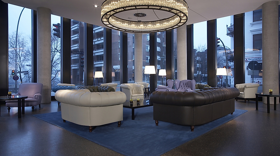 Empire Riverside Hotel Hamburg: Kamin-Lounge