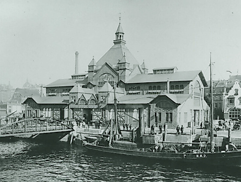 Hamburgs westliche "Hafenkante"