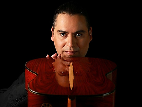 Alejandro Carrillo Gamboa