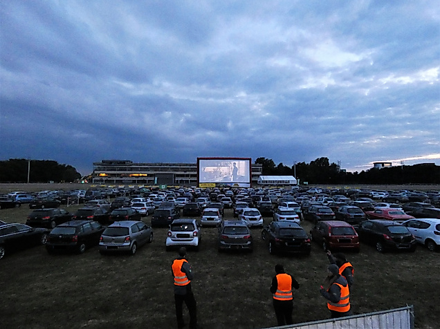 Autokino Trabrennbahn Bahrenfeld