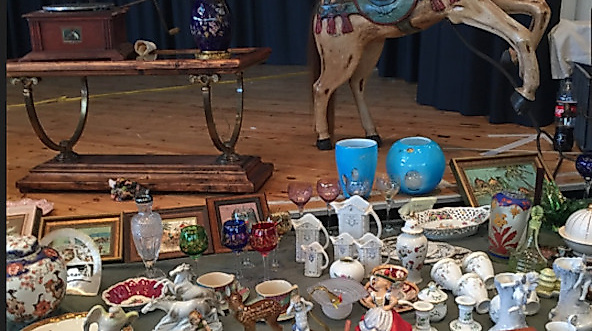 Antikmarkt - umfassendes Angebot an exklusiven Waren