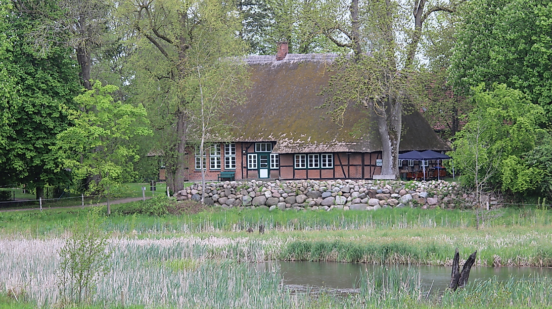 Führung durch den Naturerlebnisraum Pfarrhof Schönwalde