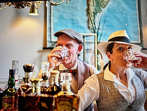 Ueli und Frau Antje erzählen Rum