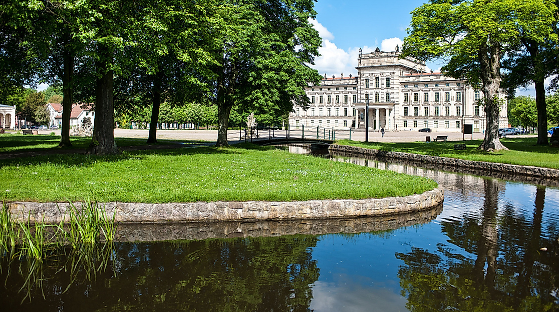 ludwigsluster-schloss_c-sskg-mv-joern_lehmann-2_1
