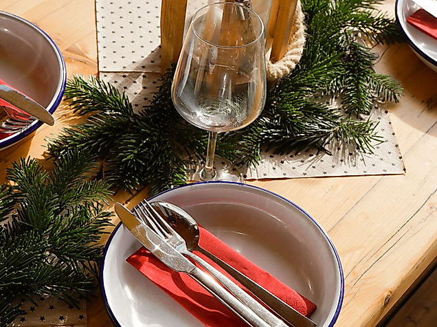 poi-weihnachtsmarkt-an-deck-1-web-2500x1500