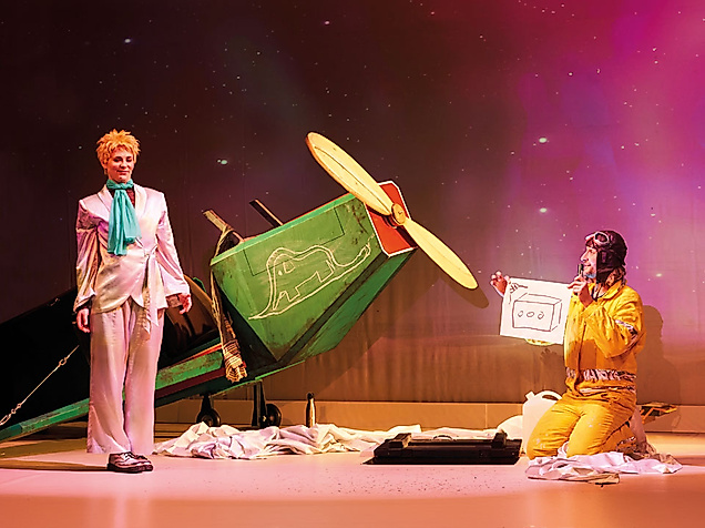 Ausschnitt aus dem Theaterstück Der Kleine Prinz aus beim St. Pauli Theater in Hamburg