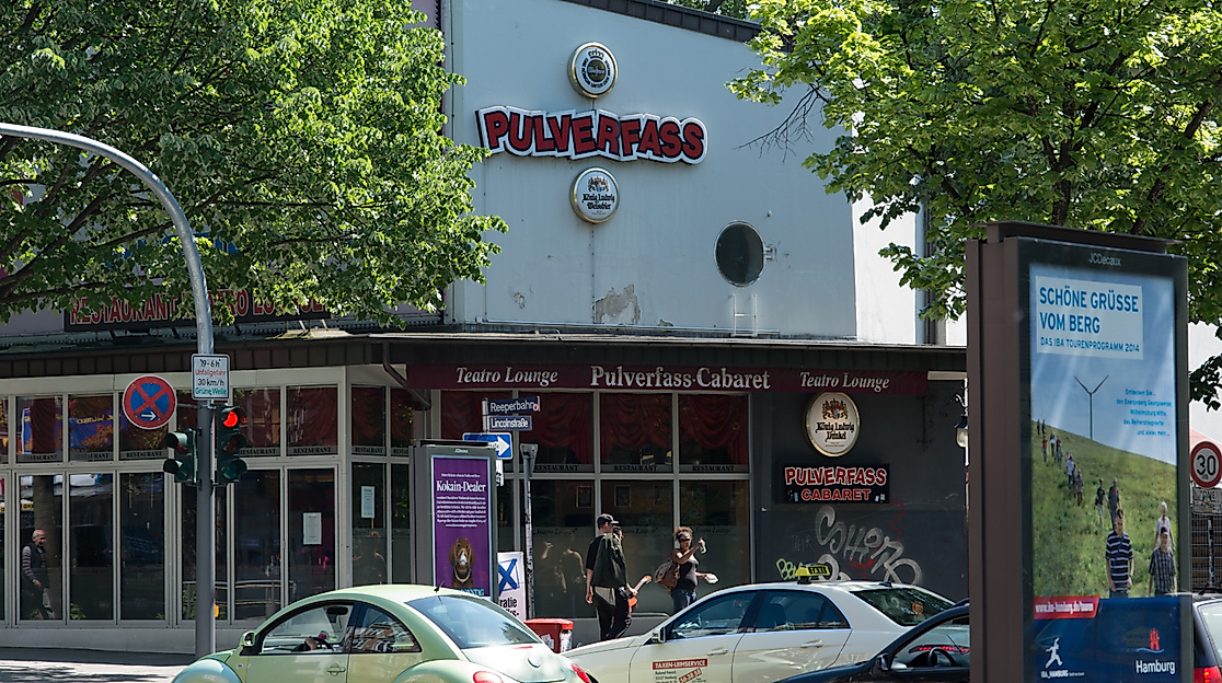 Pulverfass_C-Johannes-Beschoner_01