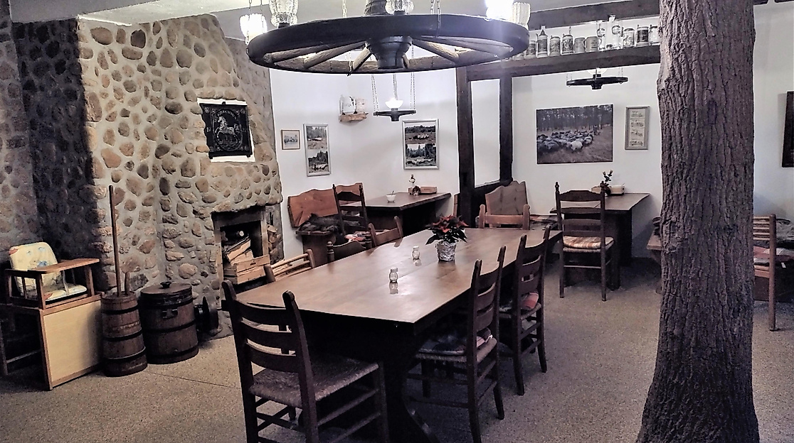 Heidschnucke am Spieß