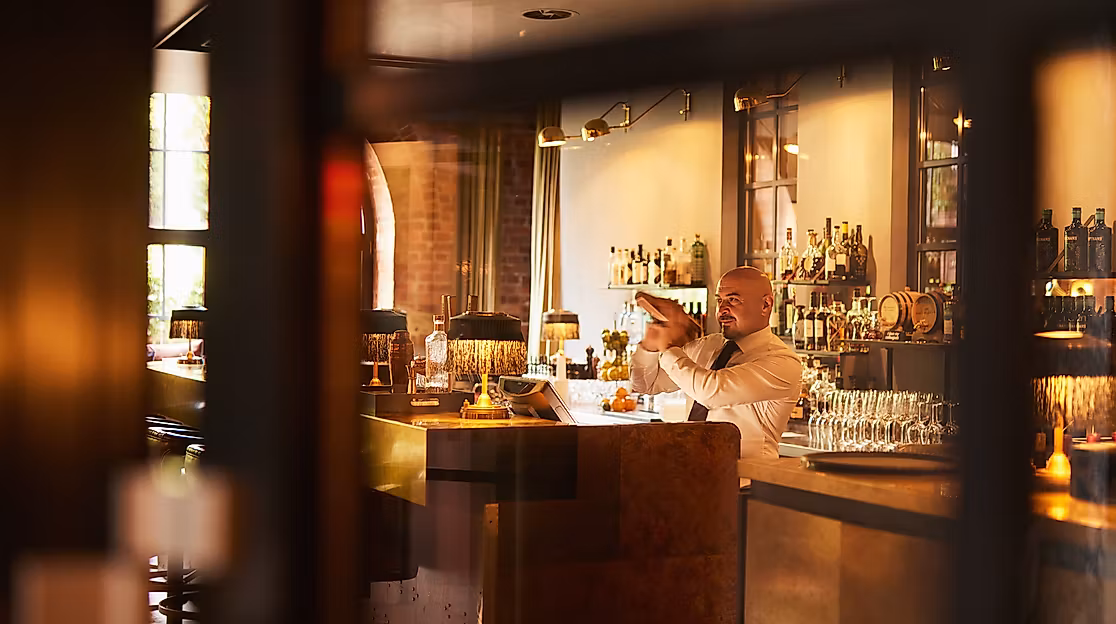 Bar Mangold im Gastwerk Hotel in Hamburg