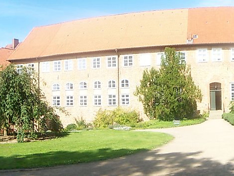 Klosterhof - Propstei und Langhaus