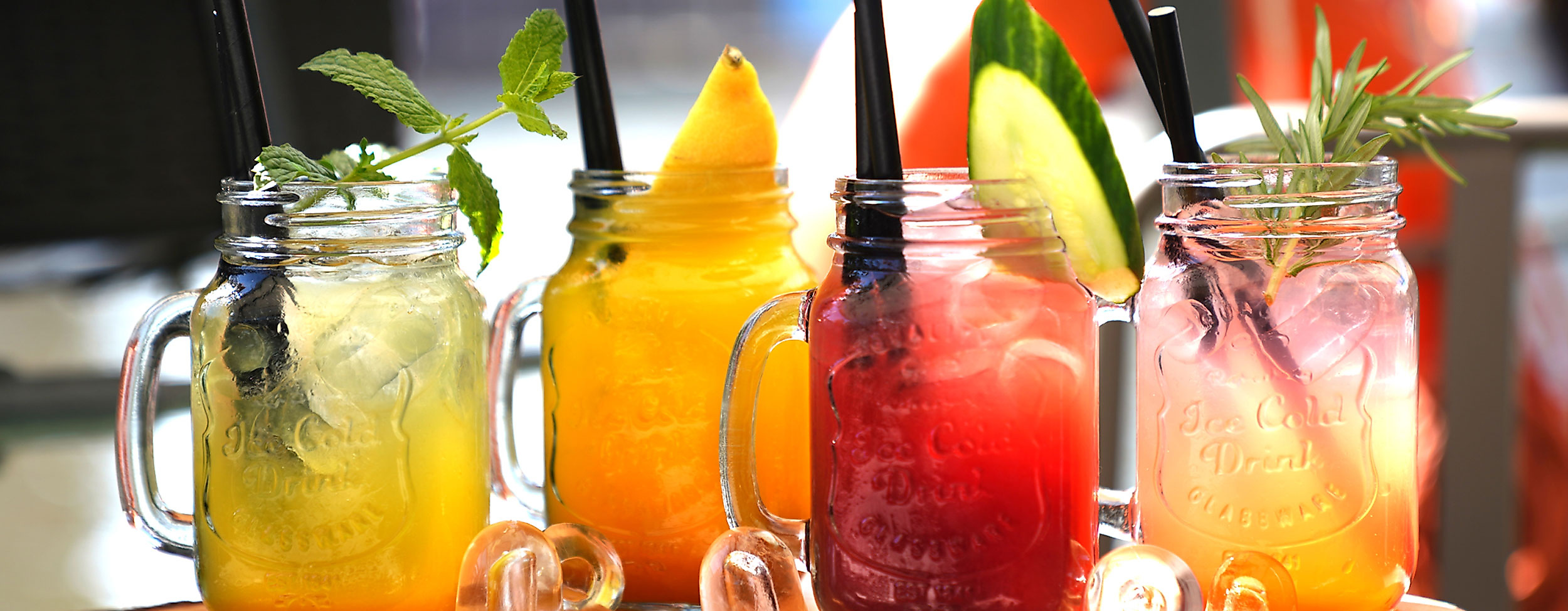 poi-kitchen-and-bar-hausgemachte-cocktails-2500x1500