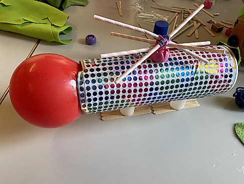 26-04-25 Propellerflieger Iris Gadatsch