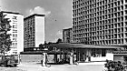 Tankstelle vor den Grindelhochhäusern 1950er-Jahre