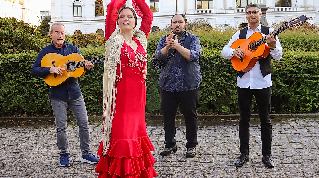 Los-Flamenquitos