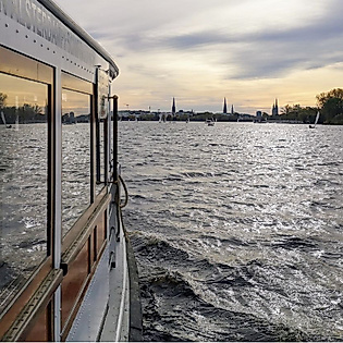 Alster-Rundfahrt mit Rondeelteich